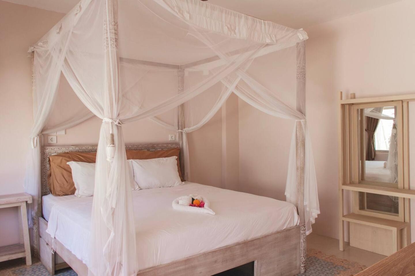 Isla Indah Retreat Boutique Hotel Nusa Lembongan Exteriér fotografie